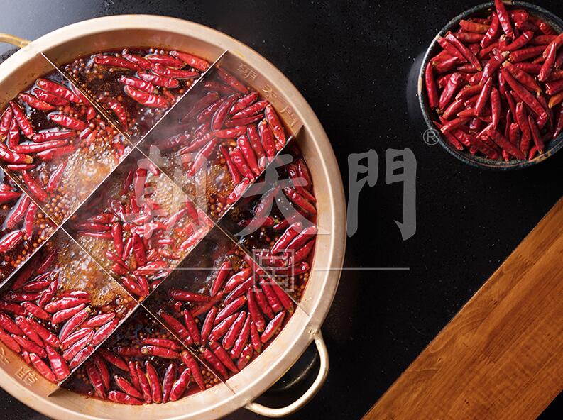 重慶老火鍋加盟店，三大方法提高競(jìng)爭力