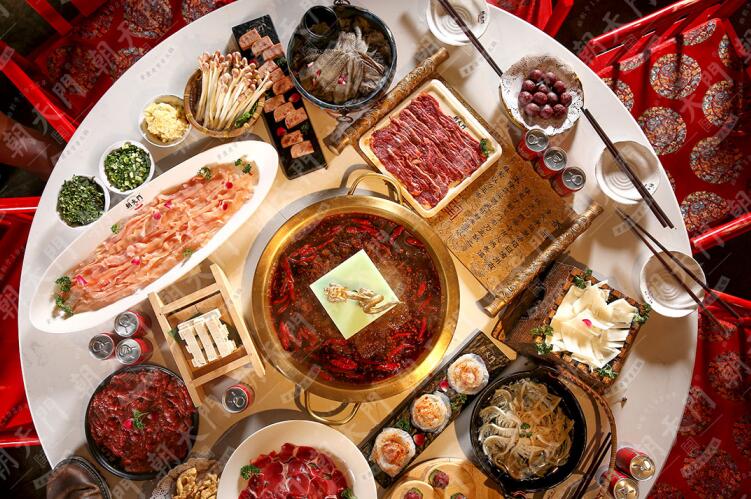 成都特色火鍋店推薦，藏于繁華街景的人間美味