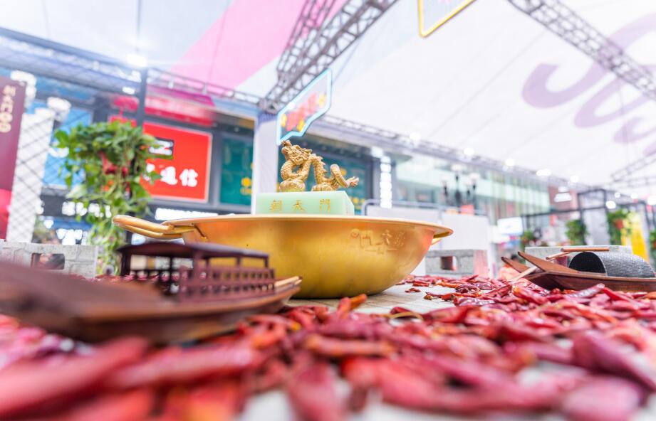 火鍋的特色菜品有哪些？這些必吃菜品不容錯過