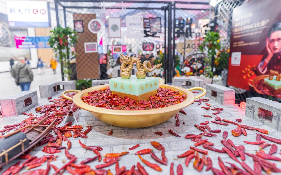 重慶老火鍋底料哪個(gè)好，非遺底料可還行？