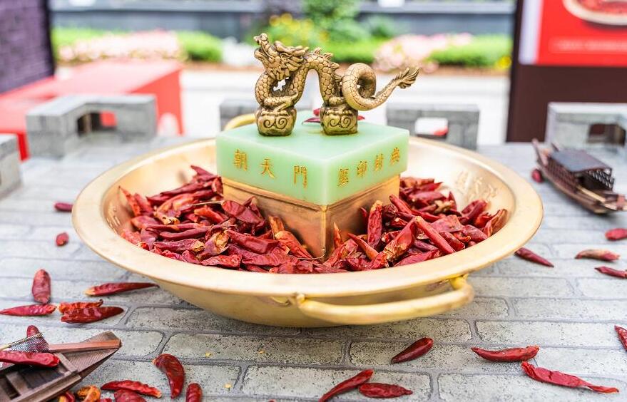 和田開火鍋加盟店怎么經(jīng)營，前景好嗎？