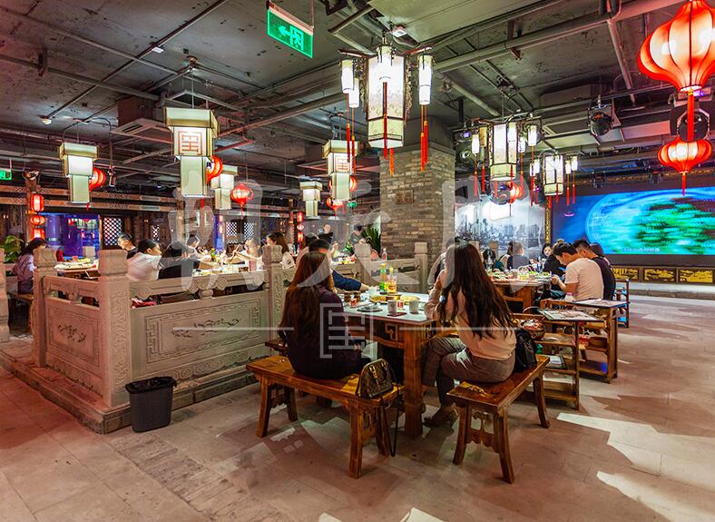 知名品牌火鍋有哪些？如何對比選擇？