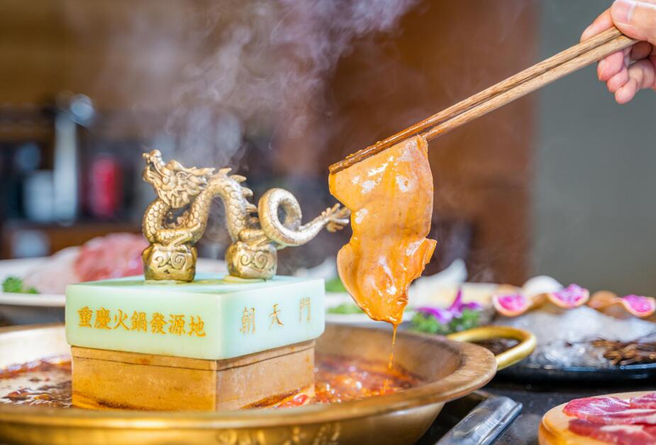 網(wǎng)紅火鍋是如何火起來(lái)的？究竟能火多久？