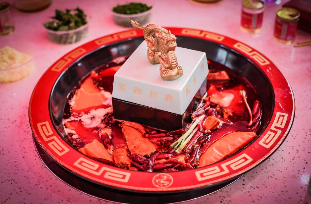 咸寧開火鍋加盟店，如何打造吸睛門頭？