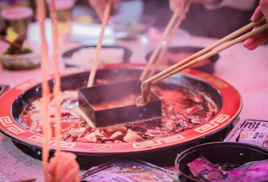 宜昌開火鍋加盟店，如何讓顧客贊不絕口？