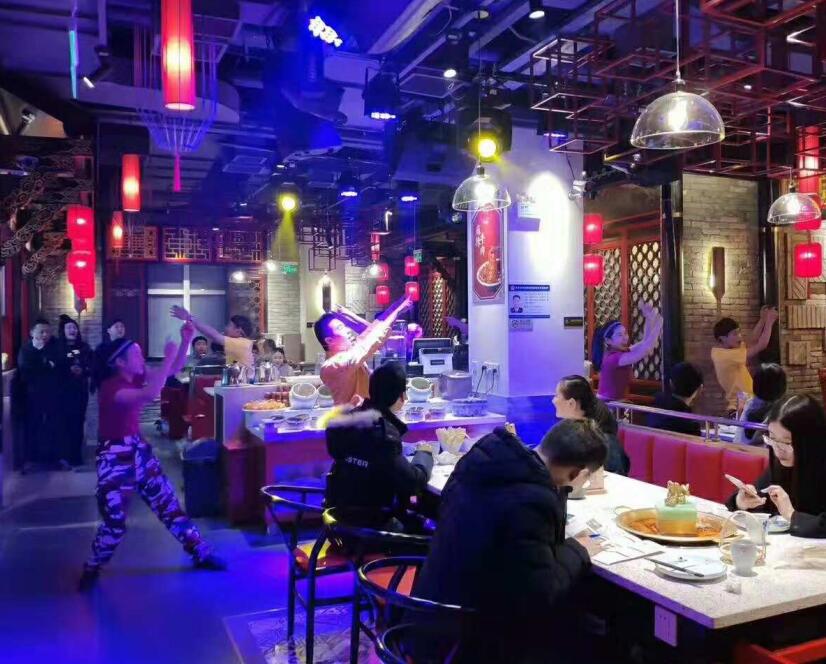 重慶人吃火鍋有多怪？這些用餐習慣讓人瞠目！