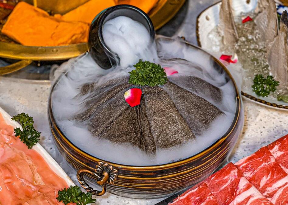 重慶人吃火鍋對毛肚有多情有獨鐘？