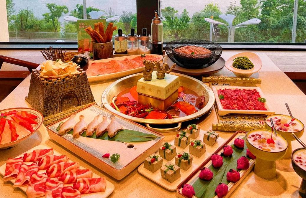 來重慶吃朝天門火鍋，享受舌尖上的非遺盛宴！