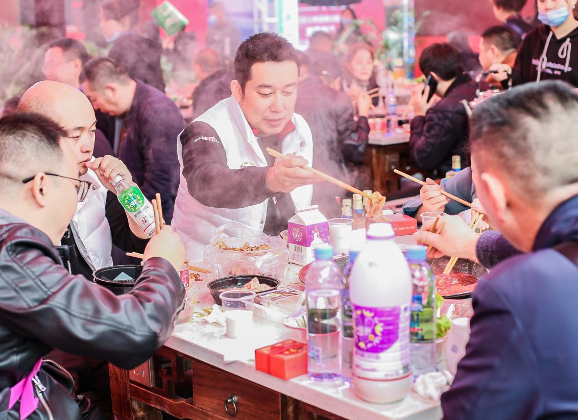 開火鍋店竟有這些問題，80％的人都忽視了！