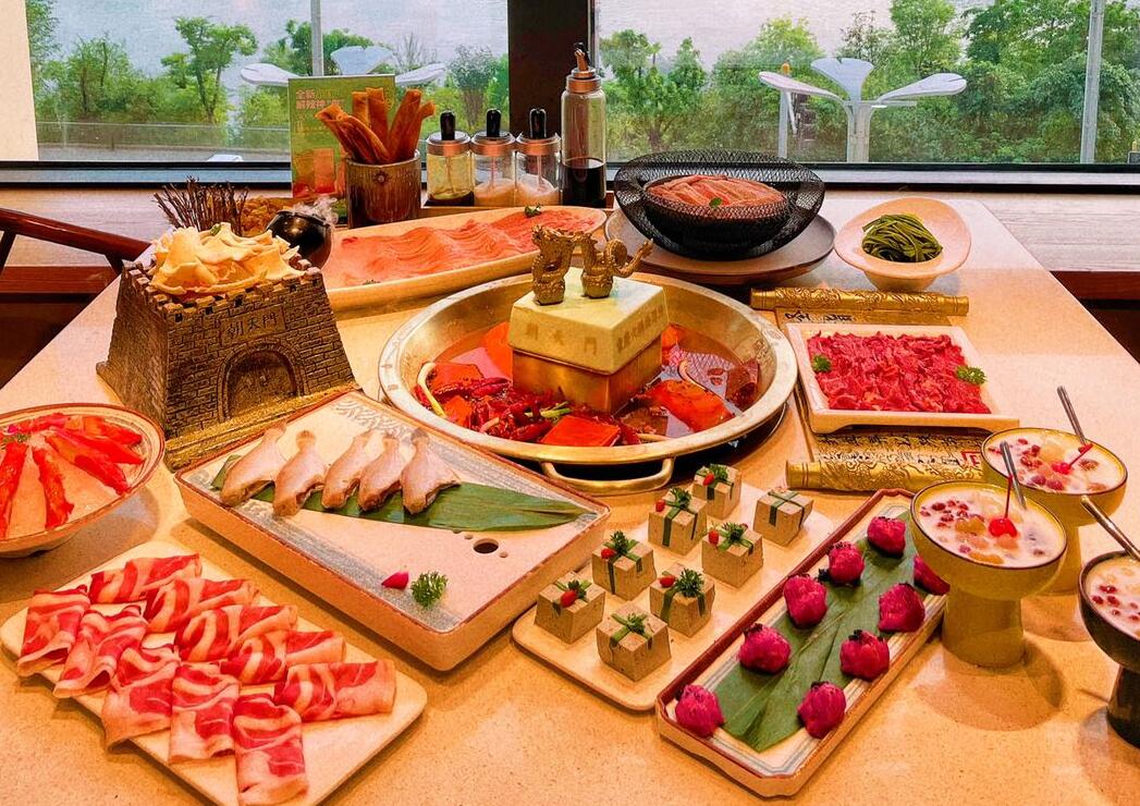 火鍋是重慶的特色，它靠什么火遍大江南北？