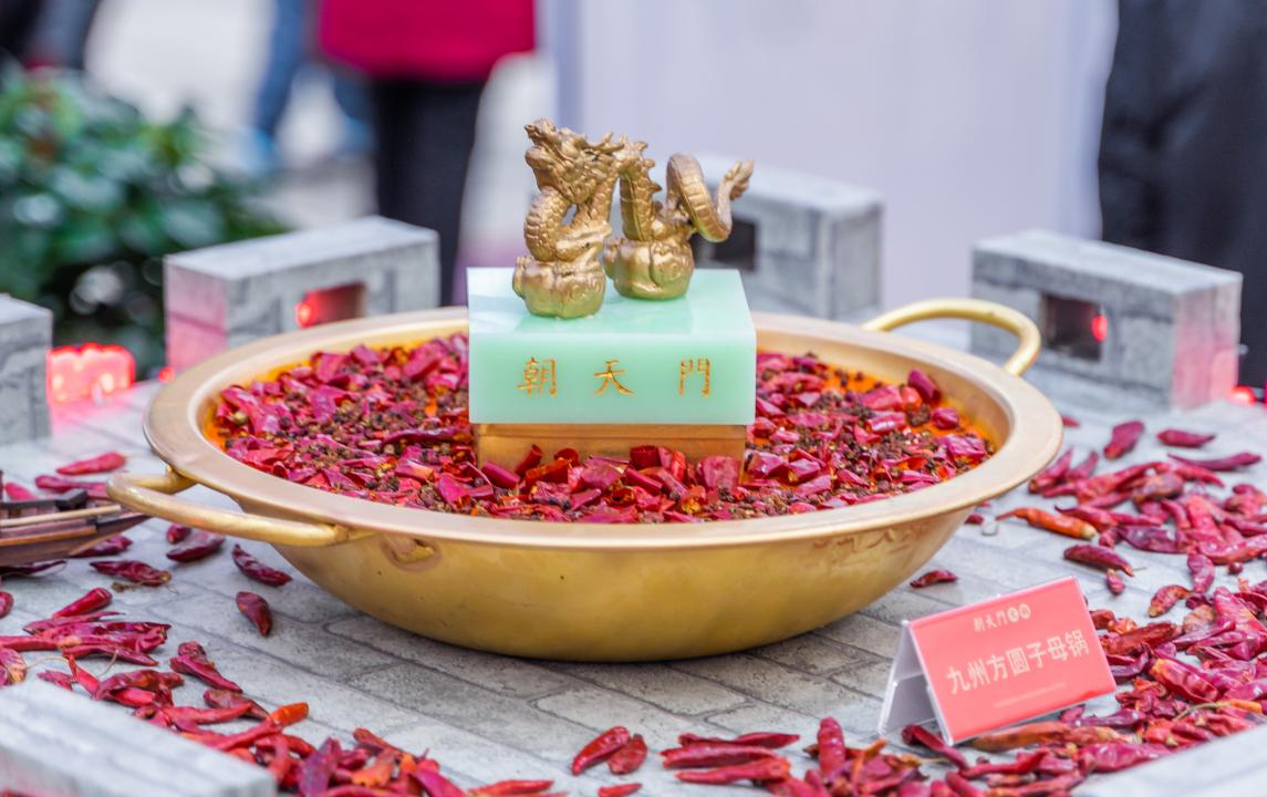 長(zhǎng)江索道旅游打卡攻略，體驗(yàn)飛躍長(zhǎng)江，品嘗重慶火鍋！