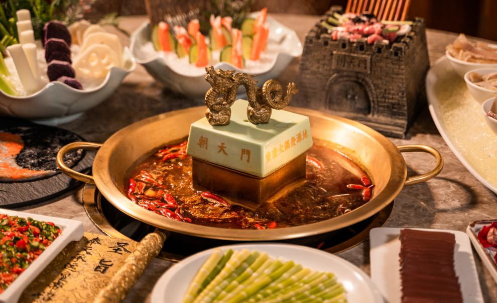 又到了吃春筍的季節(jié)，火鍋竹筍，美味養(yǎng)生！