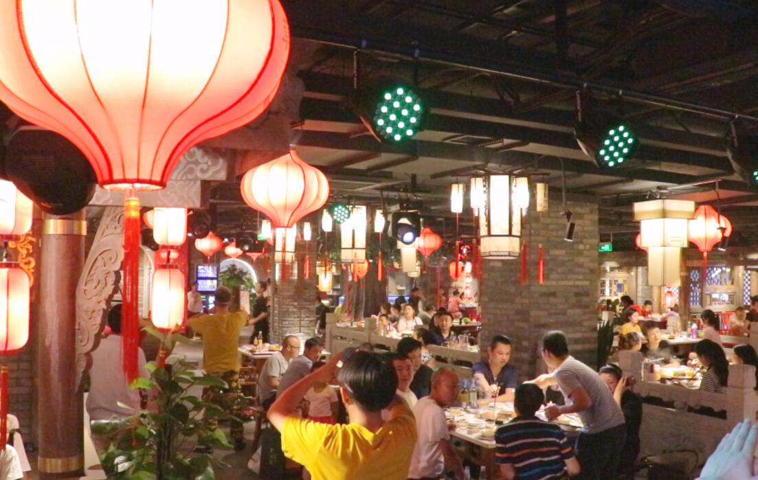 火鍋店燈光該怎么做？這樣設(shè)計就對了！