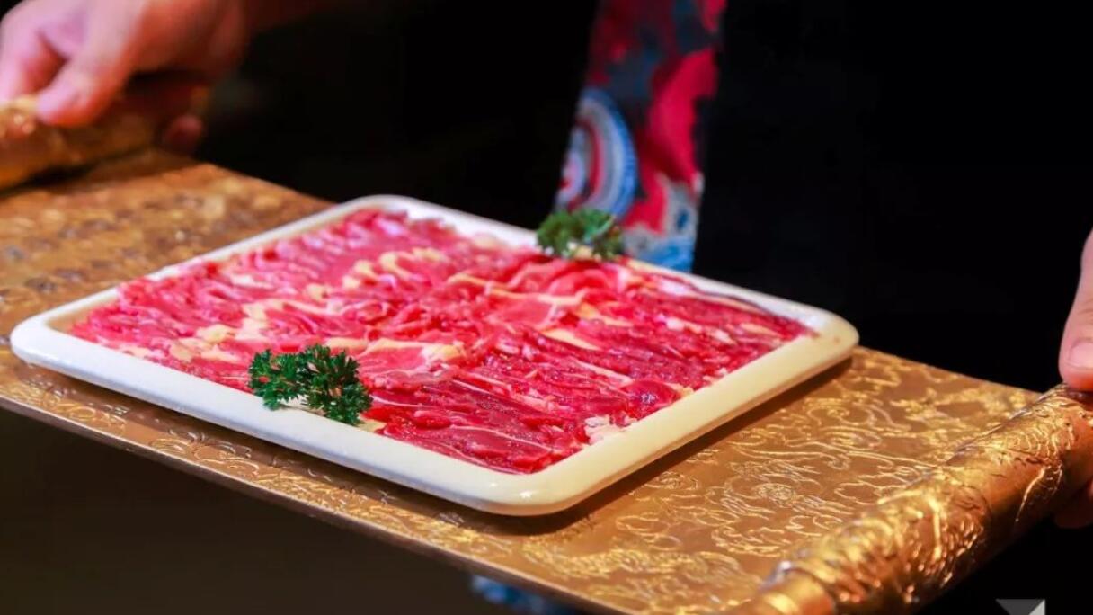 夏日來臨，火鍋配甜水，快樂加倍！