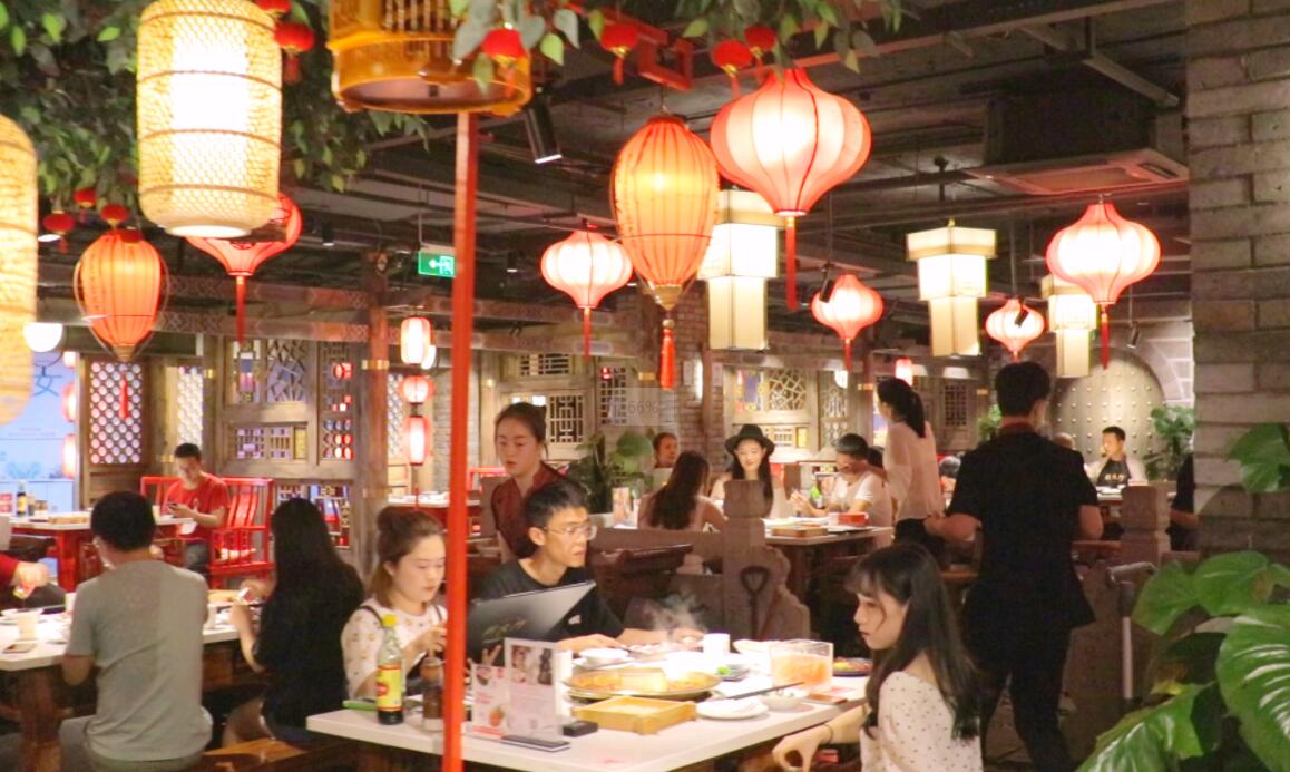 重慶火鍋，憑什么成為了社交名片？